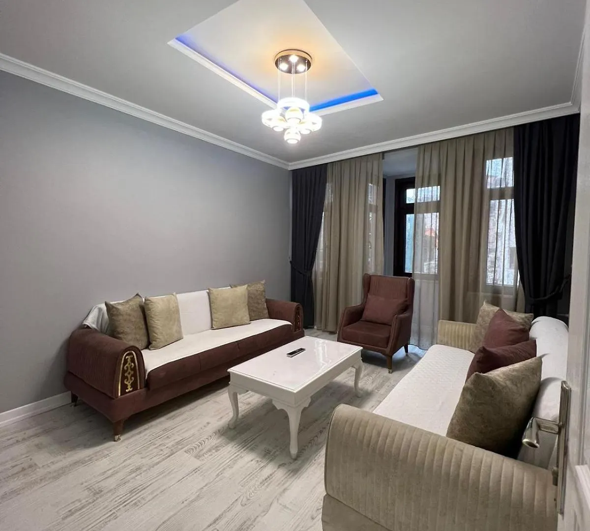 Taksim Cmlm Suit Provincia di Provincia di Istanbul